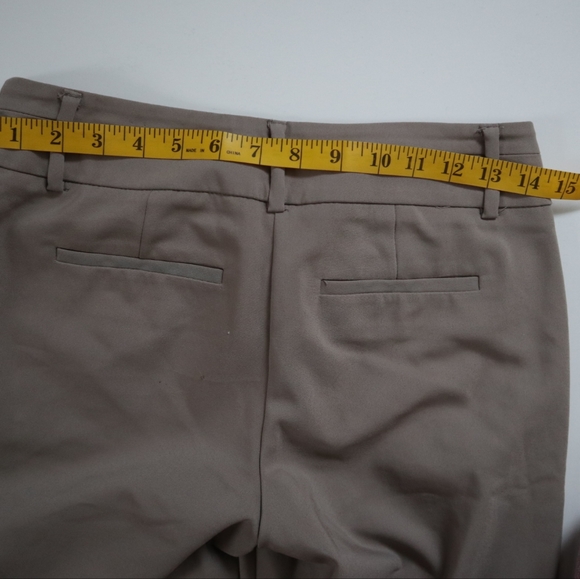 Apt. 9 Beige Dress Capris - Picture 5 of 7